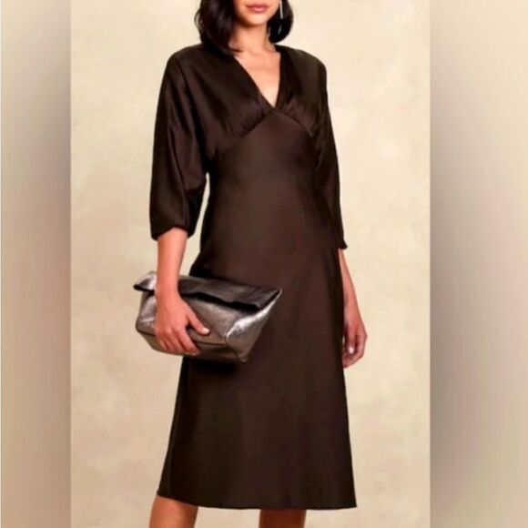 BANANA REPUBLIC BLOUSSANT-SLEEVE MIDI DRESS - Picture 1 of 7